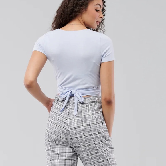 Hollister must have multi-way wrap top - Picture 5 of 7